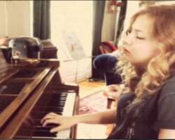 Not only she is an actress but she also owns a beautiful voice. She is also a trained pianist and guitarist.
